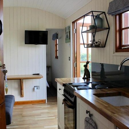 Hare's Hut Villa Saint Clement Exteriör bild